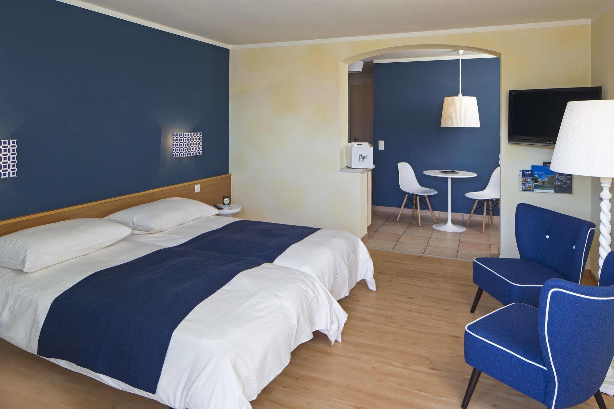 La Barca Blu Hotell Muralto Eksteriør bilde